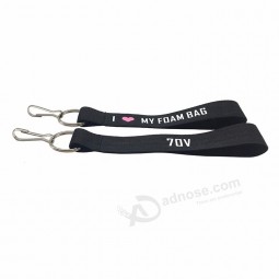 promotionele goedkope aangepaste afdrukken polyester sleutelhangers korte gepersonaliseerde lanyards Geen minimumbestelling