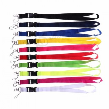 Pas cher 20mm Blank Plain Flat Polyester cordons personnalisés Pas de commande minimum