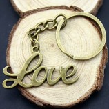 Porte-clés Love Letters fait à la main avec Love Tag personnalisé
