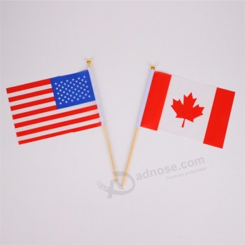 Drapeau de main américain bon marché