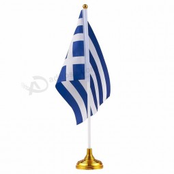 diseño personalizado y tamaño banderas de escritorio y soporte de bandera de plástico para mesa