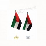 Großhandel Tischplatte Tischflagge mit Metallstange und Basis