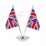 Drapeaux de bureau vierges blancs Drapeaux de bureau avec bâton et support d’or Drapeaux de bricolage unis Décoration de table