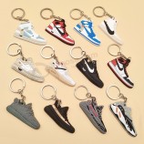 Großhandel 2D 3D Gummi PVC Mini Air Max Jordan Basketballschuhe Sneaker Schlüsselbund