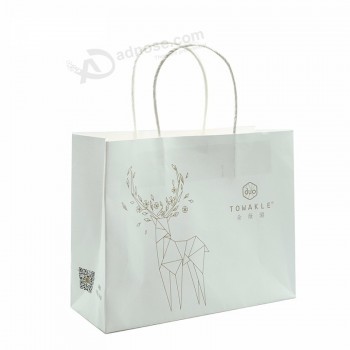 Logo personnalisé imprimé Nouveau style Sac en papier kraft blanc avec poignée torsadée