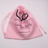 Pochette à cheveux en satin imprimé de marque rose