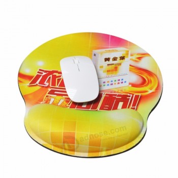 Logo d’impression promotionnelle Tapis de souris personnalisé avec repose-poignet
