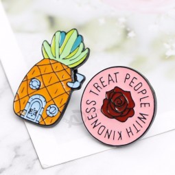 Metal Funny Lapel Pin Food Design Pineapple Red Rose Art Souvenir Badge Metal Soft Enamel Lapel Pins