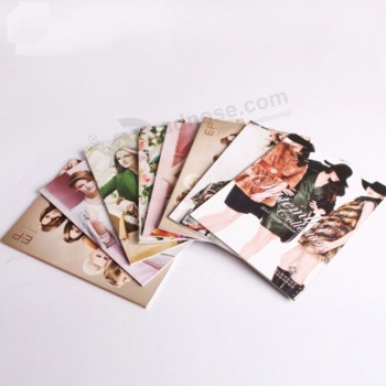 Customized color recyclable paper cheap adult comic magazine printing