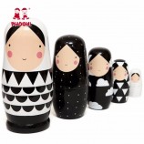 Matrioska di legno di vendita calda della pittura della bambola della Russia dei bambini 5 PC su ordinazione di vendita calda del giocattolo