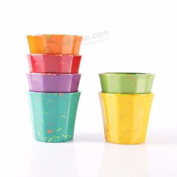 一组120种光谱坚不可摧的塑料Dia 3.2“ x H 2.8”英寸6.76 oz儿童果汁杯，有16种颜色