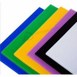 Feuille creuse PP de haute qualité Feuille ondulée en polypropylène multiparoi