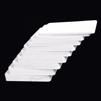 Approvisionnement d’usine 3 ~ 5mm Impression UV PVC Celuka Panneau de mousse pour l’impression publicitaire