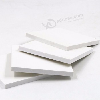 Panneau de mousse de haute dureté Feuille de panneau de mousse de PVC personnalisée imperméable à l’eau Panneau de mousse de PVC de 8 mm