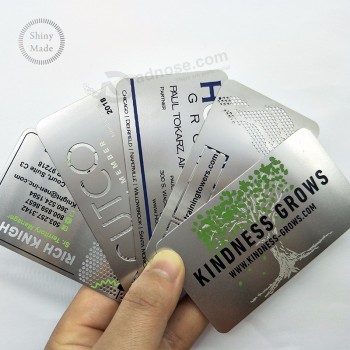 2020 nouvelle arrivée carte en métal découpée au laser impression de carte de visite en métal en acier inoxydable