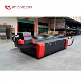 Machine d’impression numérique de tissu UV à grande vitesse Imprimante à plat UV 7 couleurs de crédence de verre
