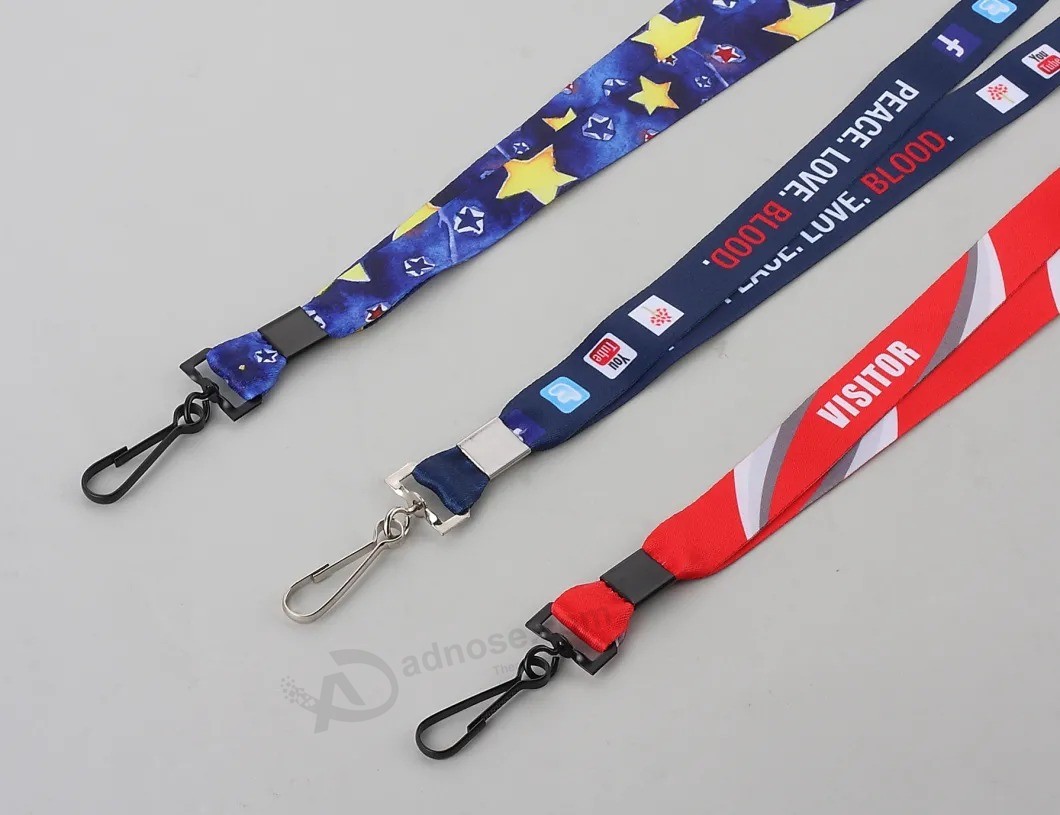 Kundenspezifische Sublimations-Lanyards mit unterschiedlichem Zubehör