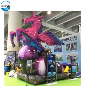 Expositions publicitaires gonflables en PVC, cheval gonflable d’impression complète, dessin animé publicitaire gonflable géant de cheval à vendre