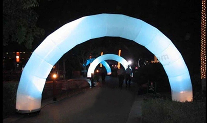 Arco hinchable con LED para decoración exterior