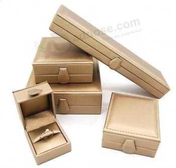 Nouveau design Boîtes d’emballage de bijoux de luxe Boîtes d’affichage de bijoux Boîtes de rangement Boîtes-cadeaux Boîtes rigides en carton Boîte en papier d’emballage