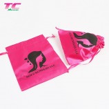 Usine promotionnelle de sacs d’emballage de bijoux cosmétiques soyeux violets personnalisés, sacs de pochette cadeau en tissu satiné violet