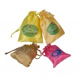 Luxe lisse satin petit bijoux cadeau cordon de serrage pochette sac