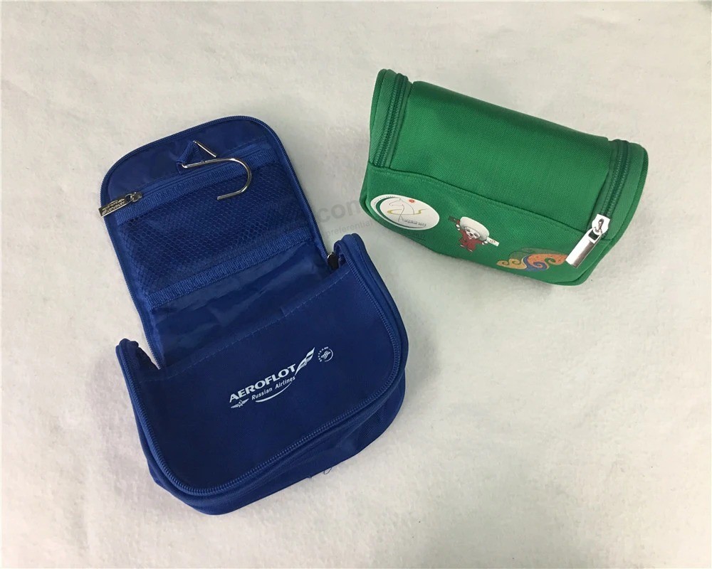 Custom Travel Bag Travel Bags Woman Pouch Bag Gift Bag Material Satin Cosmetic Bag