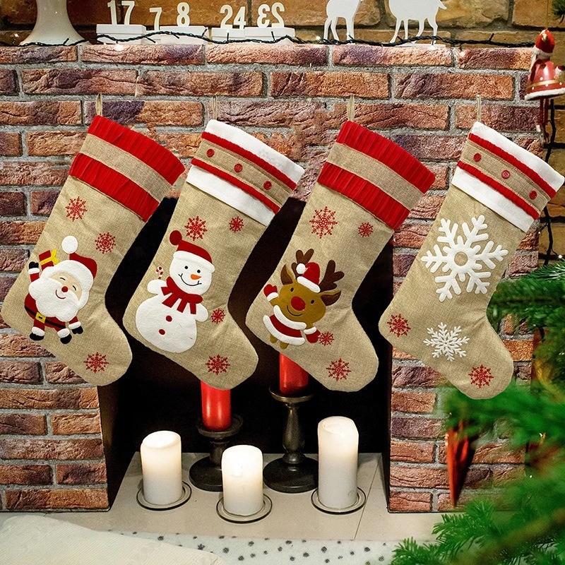 圣诞派对装饰品儿童圣诞糖果礼物袋大号绣花粗麻布圣诞袜礼物