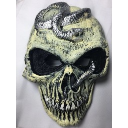 China Wholesale Realistic Scary Foam PU Face Skulls Halloween Mask