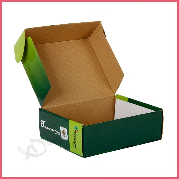 E-Commerce benutzerdefinierte Logo starre Wellpappe Papierkleidung Schuhwein Kosmetikpost Mailer Mailing Versandabonnement Geschenkverpackung Verpackungskarton Box
