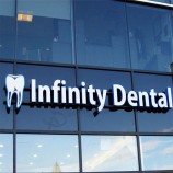tandarts naam reclame acryl uithangbord kanaal brief bord