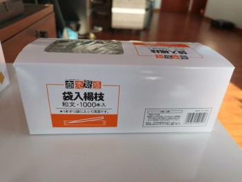 Cure-dent en bambou jetable de haute qualité dans une boîte en papier
