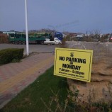싼 가격 eco-friendly 주문 크기 잔디밭 표시는 PP 플라스틱 광고판을 골판지로 만들었습니다