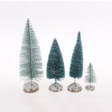 Groothandel Mini kerstboom in Kerst Decoratie Benodigdheden ornament 24 18 21 10cm gevlokt tafelblad ornament