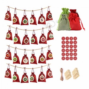 24 Dagen Kerst Aftelkalender Tassen Jute Hangende Advent Kalender Aftelzakjes Zakken voor Kerstmis Thuiskantoor Feest Deco