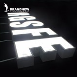 Winkel led-bord verlichte bewegwijzering voor buiten, verlichte led-logo kanaalletterborden