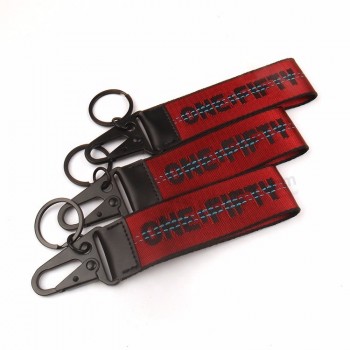 세련된 블랙 메탈 잠금 링 사용자 정의 짧은 키 체인 등반 양면 자카드 브랜드 로고 Lanyards 오버 코트
