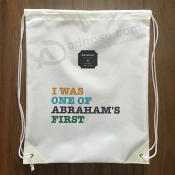 Zaino con coulisse in poliestere 420d con borsa in nylon di fabbrica con logo colorato