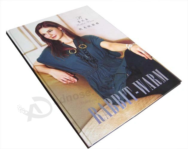 OEM High Quality A4 Catalogue Printing with Golden Hot Stamping for Stationery Gifts Shop