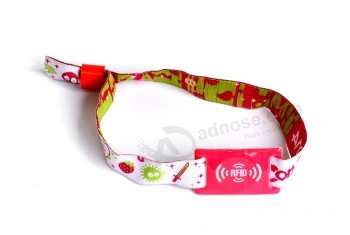 Bracelet RFID avec étiquette en PVC souple ou numéro Uid