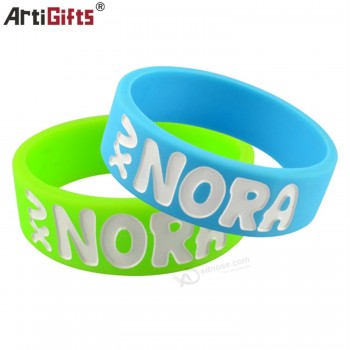 Braccialetto in silicone RFID regolabile in gomma arcobaleno con logo stampato personalizzato