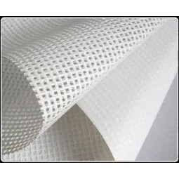 Mesh-Banner mit Liner 370g für den Druck im Freien