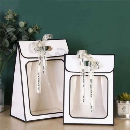 Impresión de logotipo personalizado Cierre de cinta Lencería Caramelo Galleta Papel Bolsa de embalaje de regalo con ventana de PVC transparente