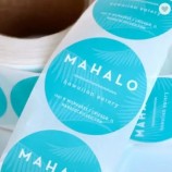 Etiqueta de botella de papel sintético impermeable adhesiva redonda personalizada, impresión de etiqueta adhesiva con logotipo en rollo