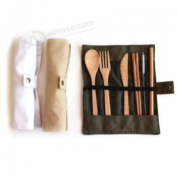 un set di stoviglie in bambù 100% naturale approvazione FDA con pacchetti doganali