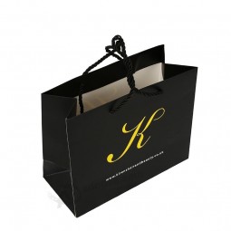 Offsetdruck Kosmetikpapier Geschenktasche für Kleiderträger Geschenktasche mit individuellem Logo