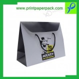 Sac d’emballage pliable imprimé avec logo d’artisanat personnalisé, sac d’emballage cadeau recyclé de luxe, sac en papier kraft de mode pour la fête