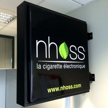 Fabriek aangepaste waterdichte elektrische muur gemonteerde Logo Uithangbord LED Ronde Vacumn Gevormde Lichtbak voor Reclame