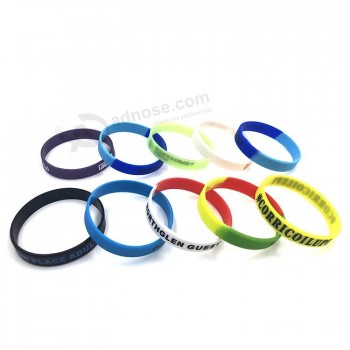Logotipo personalizado Diseño especial Pulsera de goma más barata Pulsera deportiva de silicona