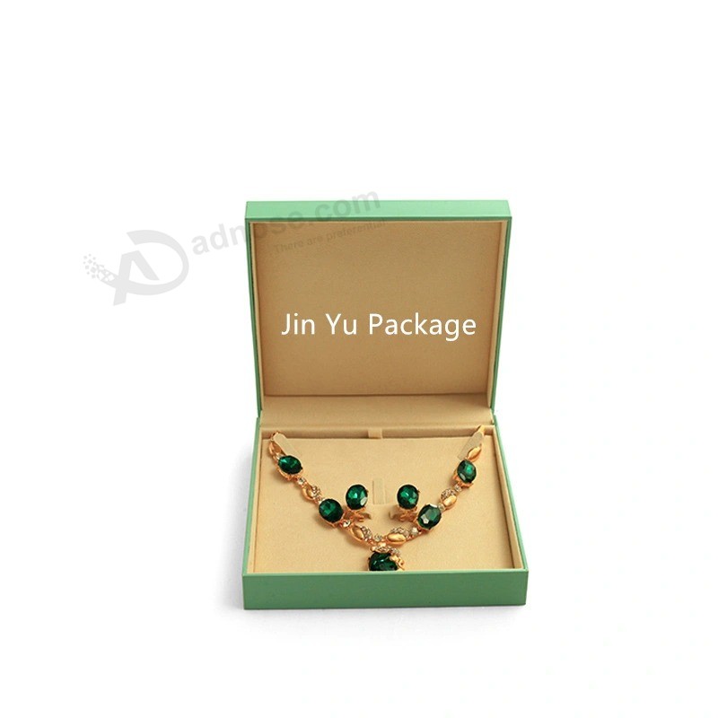 Custom Logo Printed Elegant Green Gift Paper Gift Jewelry Packaging Boxes